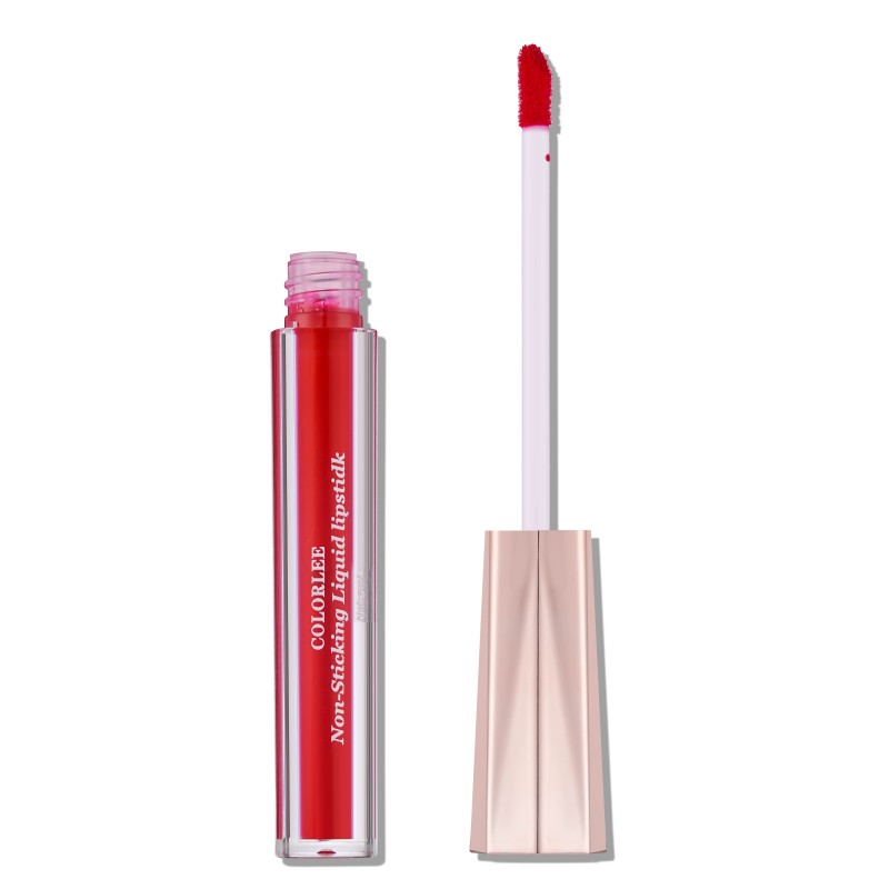 Perché il rossetto liquido è ancora l'essenziale per eccellenza in fatto di bellezza?